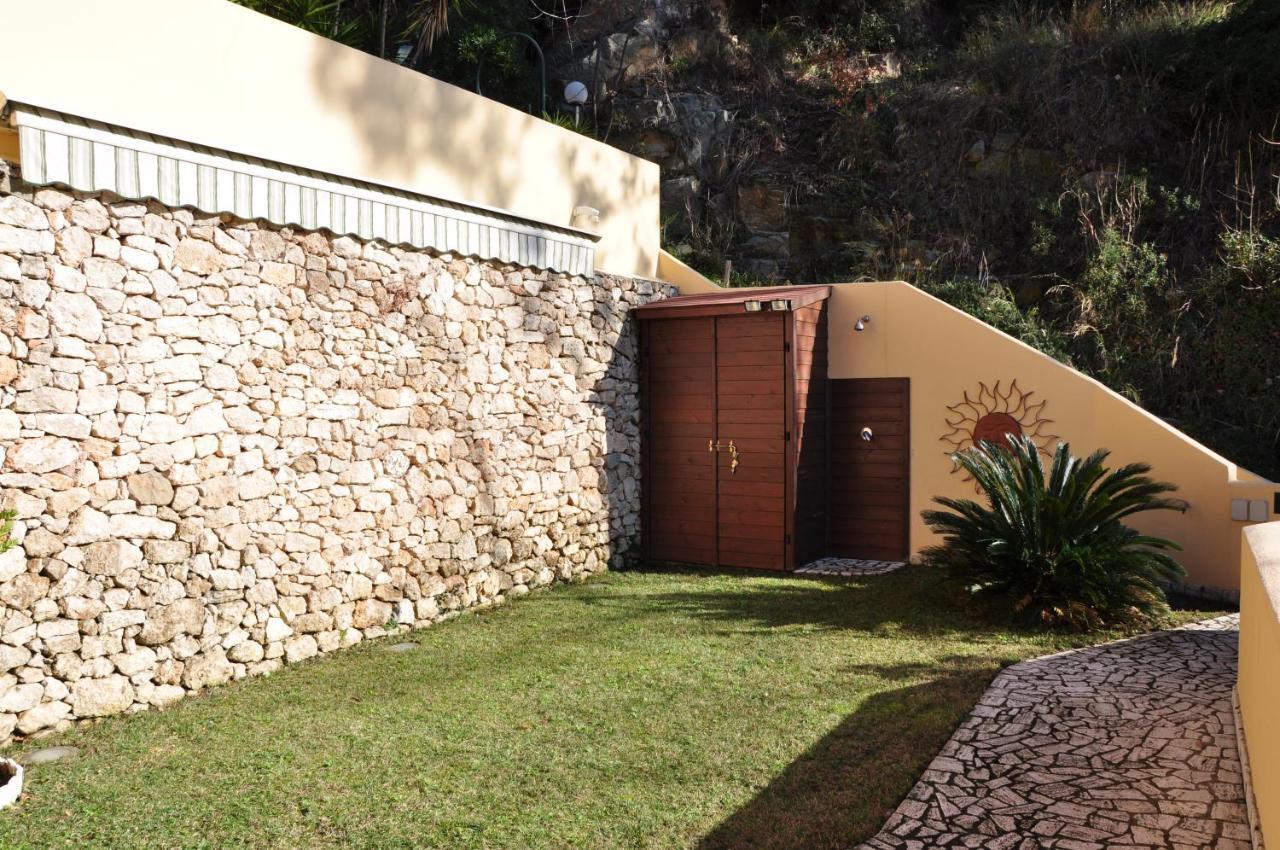 Una Spettacolare Vista Mare - Casa Con Jacuzzi Берджеджи Экстерьер фото